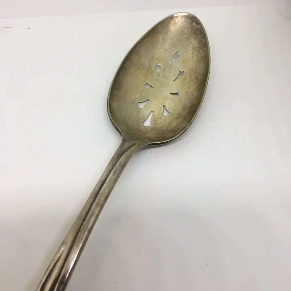 Silver Spoon wm rogers is Marked silverplate flatware Serving Spoon